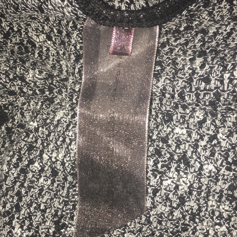 Moon Collection Los Angeles Aline Tunic - Picture 6 of 8